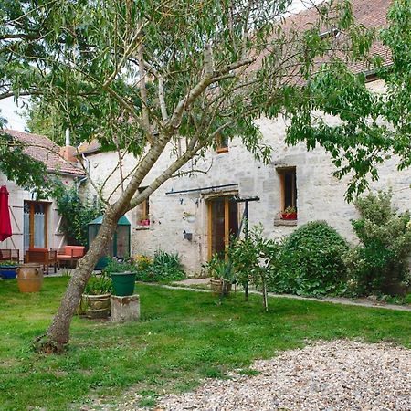 La Ferme Des Nonains Apartment Montjavoult Exterior photo